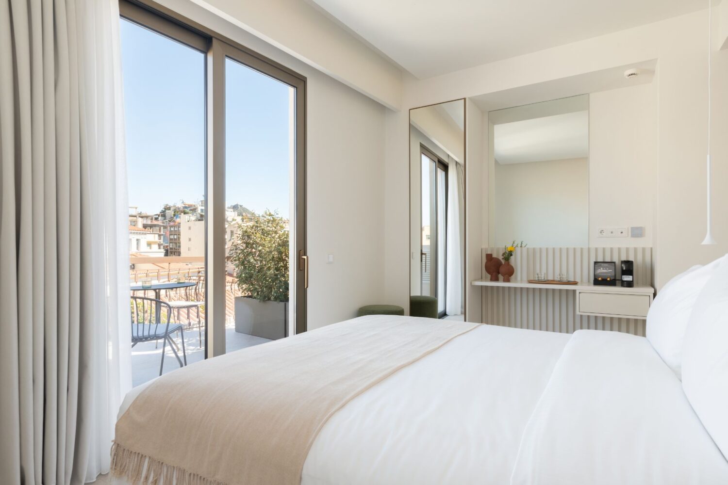 Athens hotel room with direct Acropolis view