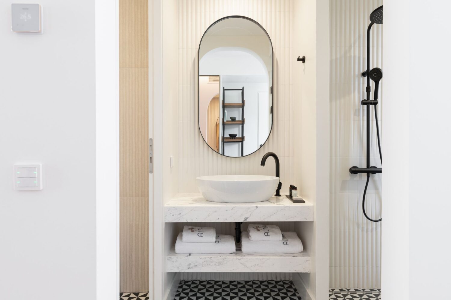 Exclusive Athens suites with landmark view