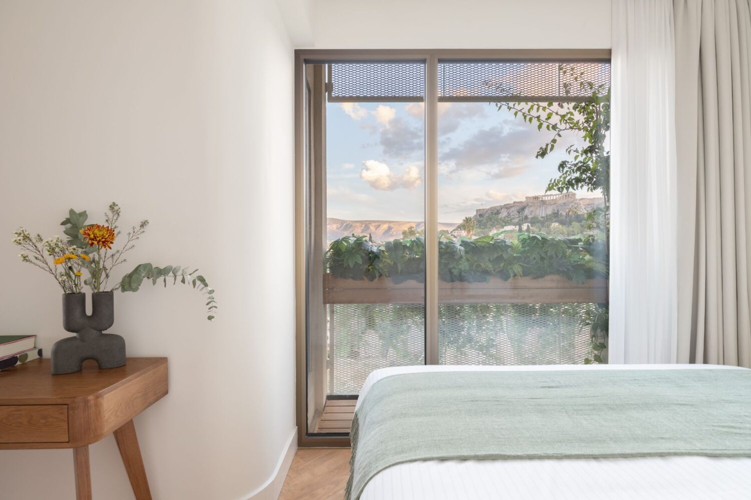 Athens suites with private Acropolis view