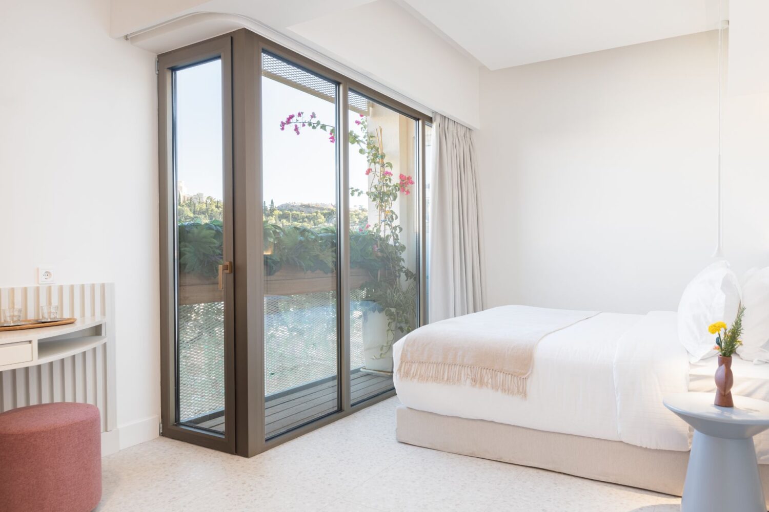 Exclusive suites near Acropolis Athens