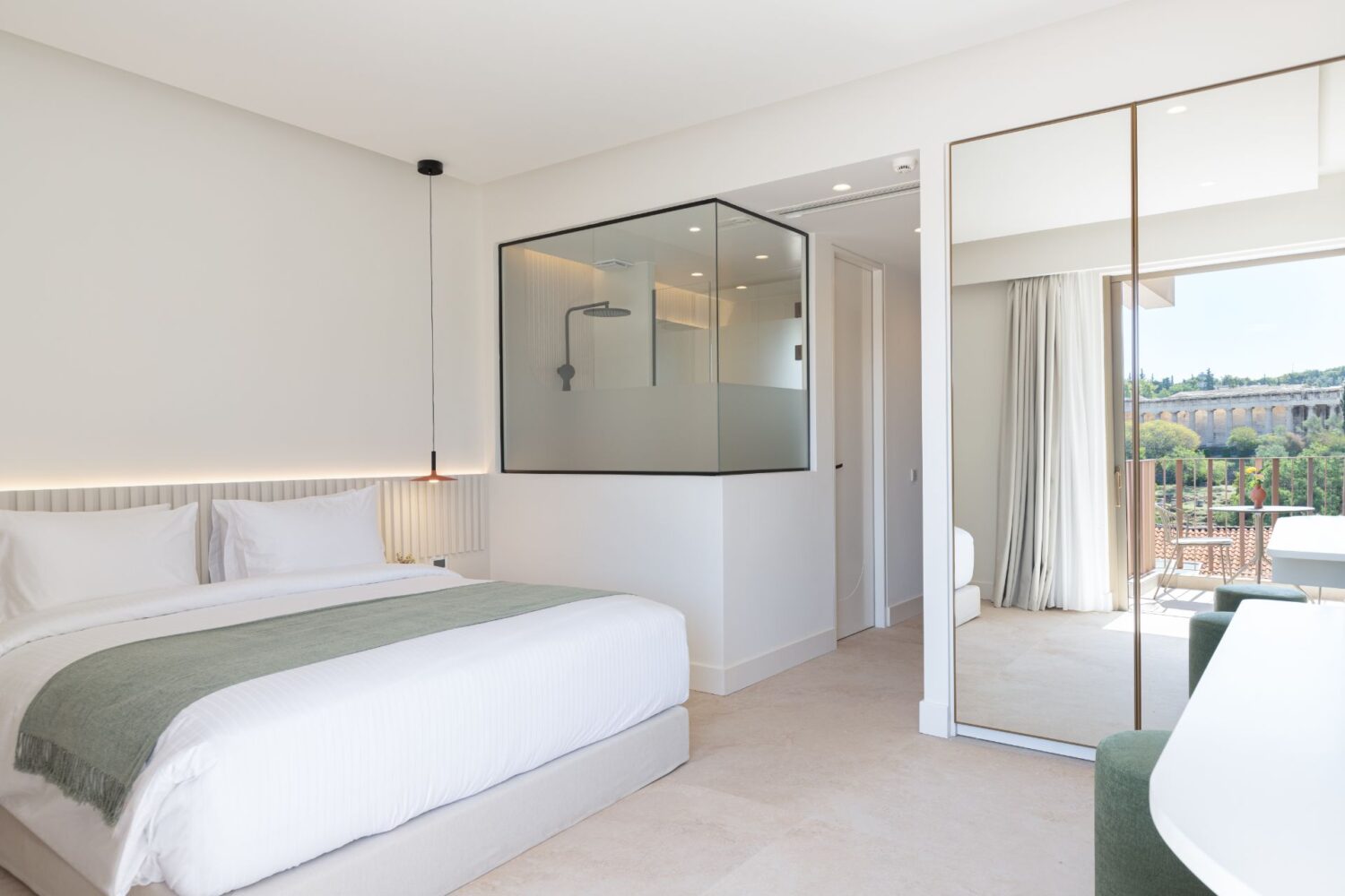 Stylish Athens hotel with Acropolis views