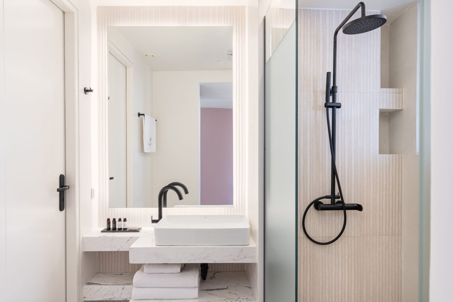 City center suites with Acropolis outlook